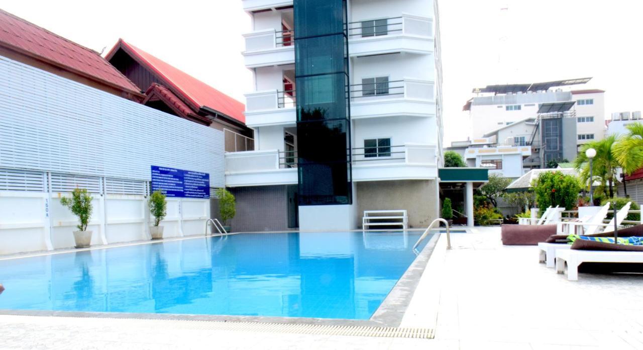 Puangpen Villa Hotel HHQ Buitenkant foto